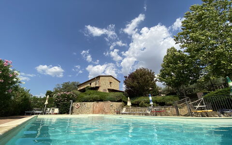 Terre di Giano Private Pool and View, Umbria: Piscina, Hacienda, Recurso, Villa, Eco Hotel, Fuente De Agua, Patio Interior, Hotel, Ciudad De Vacaciones, Thermae