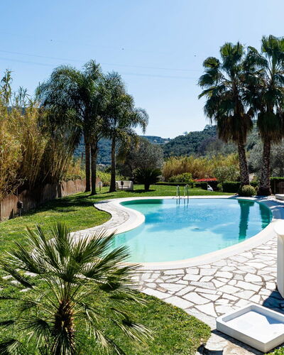 Gelsomino: Departamento, Recurso, Silla, Sombra, Balcón, Cocina Y Comedor Mesa, Restaurante, Eco Hotel, Hotel