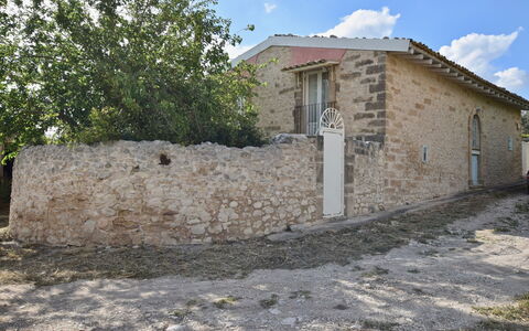 Villa Fontanazza: Pared, Pared De Piedra, Klippe, Ladrillo, Enladrillado, Pueblo, Yeso, Caliza