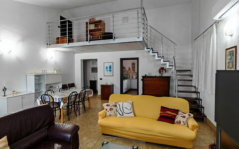 Villa del Monte: Diseño De Interiores, Mueble, Piso, Suelo, Habitación, Techo, Departamento, Sofá, Encendiendo, Sala