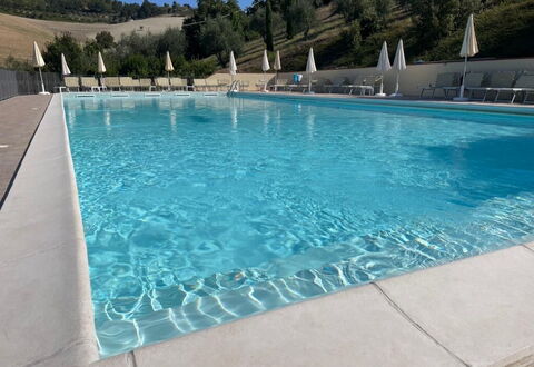 Serafini Holiday Home: Piscina, Mueble Para Exteriores, Material Compuesto, Recurso, Sunlounger, Thermae, Silla, Ciudad De Vacaciones, Eco Hotel, Hotel