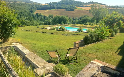 Villa Campo al Vento - Country Farm: Paisaje, Jardín, Inmuebles, Piscina, Paisajismo, Césped, Casa De Campo, Patio Interior, Eco Hotel, Mueble Para Exteriores