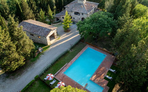 Maison Badia a Passignano: Inmuebles, Piscina, Hacienda, Villa, Mansión, Casa De Campo, Yarda, Paisajismo, Alerce