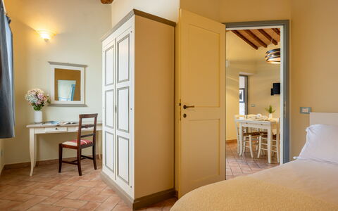 Casa Stella Serena, Casole D'Elsa, Pool: Diseño De Interiores, Pared, Techo, Habitación, Suelo, Piso, Mueble, Habitación, Encendiendo, Casa