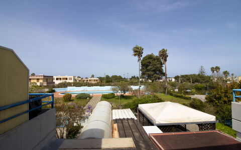 Celeste'S House in Torre Dell'Orso: Barrio Residencial, Sombra, Inmuebles, Recurso, Hacienda, Paisajismo, Villa, Eco Hotel, Piscina