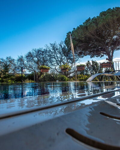 Tenuta Renna: Azul, Piscina, Reflexión, Noche, Paisajismo, Oscuridad, Noche, La Iluminación Del Paisaje, Ciudad De Vacaciones, Recurso
