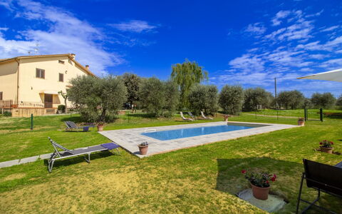 Gli Ulivi: Casa De Campo, Inmuebles, Césped, Piscina, Villa, Hacienda
