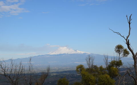 Villa Mameli: Cielo, Accidentes Geográficos Montañosas, Montaña, Colina, Tierras Altas, Hill Station, Cordillera, Cayó, Pendiente