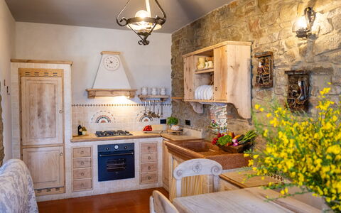 Casa Ivan: Mueble, Diseño De Interiores, Madera, Piso, Cocina, Gabinetes, Mostrador, Casa, Suelo, Encendiendo