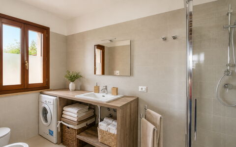 Villa Billona: Piso, Pared, Arreglo De Tubería, Suelo, Diseño De Interiores, Lavabo, Baño, Lavabo Del Baño, Madera, Mueble De Baño