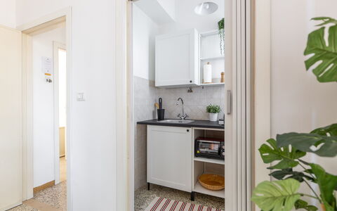 Fano Mare: Diseño De Interiores, Mueble, Piso, Electrodoméstico, Suelo, Habitación, Casa, Aparato De Cocina, Mostrador, Cocina