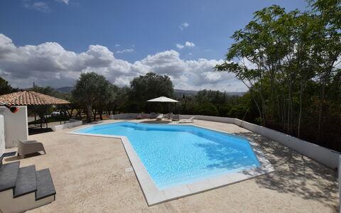 Villa Chiaramonte Gulfi: Piscina, Recurso, Material Compuesto, Sombra, Inmuebles, Thermae, Eco Hotel, Paisajismo, Mueble Para Exteriores, Hacienda