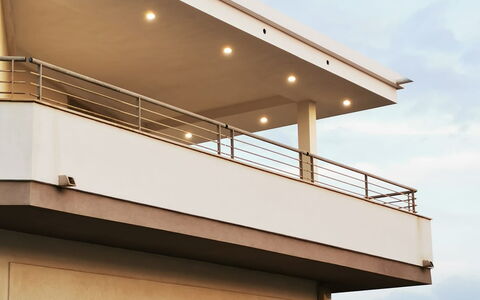 Appartamento Tramonto sul Mare: Sombra, Balcón, Pretil, Diseño, La Luz Del Día, Estructura Al Aire Libre