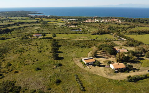 Villa Vignola: Paisaje, Llanura, Área Rural, El Terreno Del Lote, Vista Panorámica, Asentamientos Humanos, Fotografía Aérea, Pueblo, Cabaña, Prado