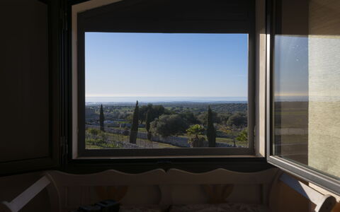 Villa Costa: Luz De Sol, Vaso, Sombra, La Luz Del Día, Balcón