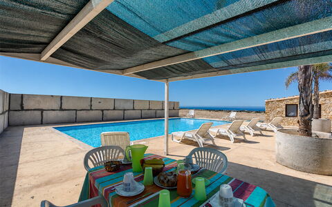 L'Oasi di Salvo: Azul, Piscina, Recurso, Hotel