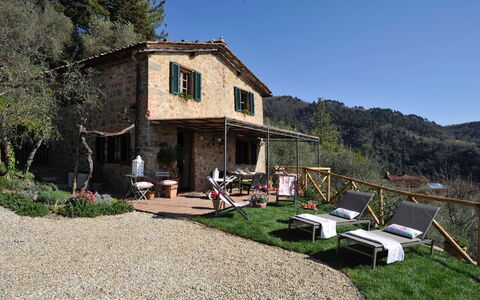 Oliveta: Casa, Casa, Cabaña, Área Rural, Casa De Campo, Mueble Para Exteriores, Pueblo, Yarda, Patio Interior, Silla