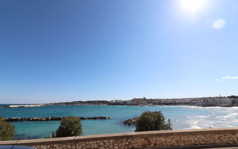 Casa Rachele a Otranto: Cielo, Azul, Los Recursos Hídricos, Agua, Cuerpo De Agua, Costa, Horizonte, Costeras Y Los Accidentes Geográficos Oceánico, Mar, Camino Acuático