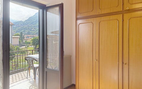 Francesco: Madera, Diseño De Interiores, Piso, Habitación, Suelo, Puerta, Departamento, Manchas De Madera, Alacena, Madera Dura
