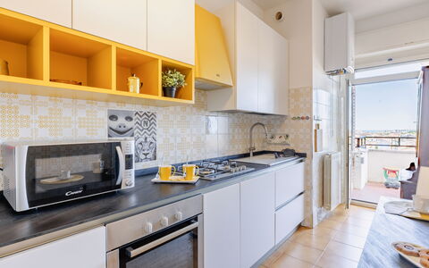 Corso 109: Cocina, Aparato De Cocina, Electrodoméstico, Mostrador, Diseño De Interiores, Piso, Suelo, Gabinetes, Estufa De Cocina, Habitación