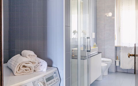 Corso 109: Diseño De Interiores, Piso, Pared, Suelo, Arreglo De Tubería, Baño, Encendiendo, Habitación, Grifo, Casa