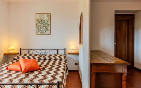Casa Giamba: Diseño De Interiores, Mueble, Cama, Habitación, Piso, Suelo, Pared, Habitación, Madera, Sábana
