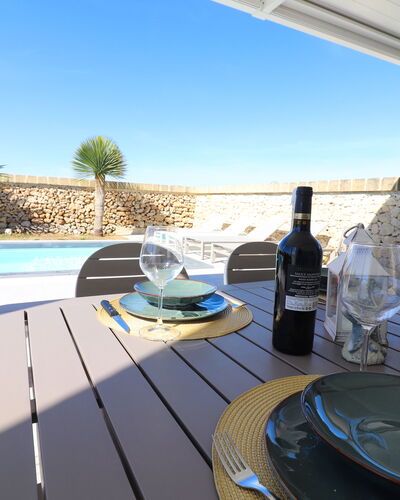 Villa Ginevra Luxury Otranto: Piscina, Mueble, Mueble Para Exteriores, Recurso, Material Compuesto, Sombra, Silla, Eco Hotel, Hotel, Mesa Al Aire Libre