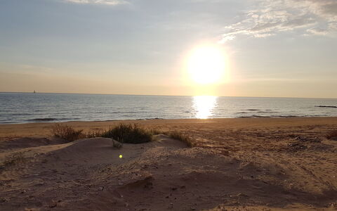 Le Vele della Contea: Cielo, Horizonte, Playa, Cuerpo De Agua, Los Recursos Hídricos, Entorno Natural, Dom, Costa, Mar