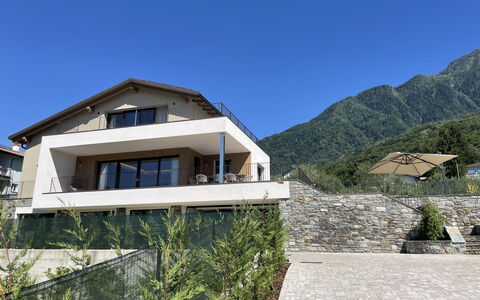 Aura: Casa, Cordillera, Hill Station, Pendiente, Cresta, Balcón, Pueblo De Montaña, Villa, Eco Hotel
