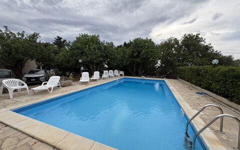 Casale Nardi: Azul, Piscina, Material Compuesto, Ocio, Recurso, Mueble Para Exteriores, Sombra, Fuente De Agua, Hotel, Eco Hotel