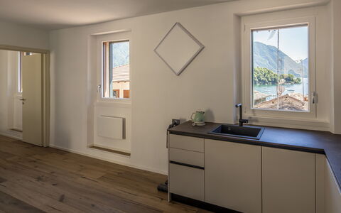 Next Comacina, Lago di Como with Garage: Piso, Madera, Diseño De Interiores, Suelo, Mostrador, Techo, Suelos De Madera, Cocina, Casa, Mueble