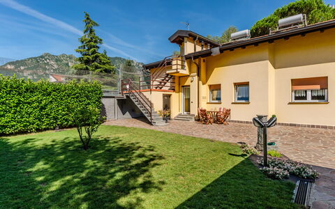 Villa Giulia: Inmuebles, Hacienda, Balcón, Villa, Yarda, Patio, Eco Hotel