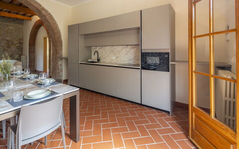 Casale delle Lupe, Campiglia Marittima: Diseño De Interiores, Cocina, Piso, Electrodoméstico, Mostrador, Aparato De Cocina, Mueble, Suelo, Casa, Techo