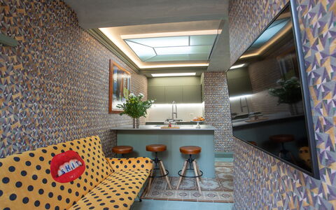 Belvedere Guastella B 4: Pared, Diseño De Interiores, Piso, Suelo, Techo, Mueble, Encendiendo, Loseta, Mosaico, Habitación