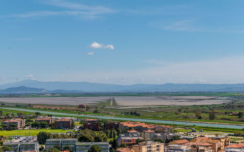 Casa Lelà: Horizonte, Barrio Residencial, Paisaje, Diseño Urbano, Llanura, Asentamientos Humanos, Vista Panorámica, Suburbio, Fotografía Aérea