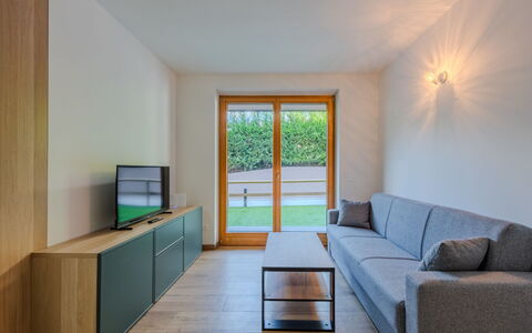La Corona: Piso, Madera, Diseño De Interiores, Suelo, Suelos De Madera, Sala, Sofá, Habitación, Madera Dura