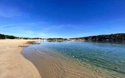 Vacanze Levante: Azul, Agua, Cuerpo De Agua, Entorno Natural, Playa, Horizonte, Verano, Costa, Costeras Y Los Accidentes Geográficos Oceánico