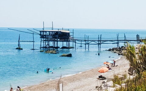 La Terrazza di Colle Marino: Azul, Agua, Cuerpo De Agua, Horizonte, Mar, Costa, Playa, Verano, Costeras Y Los Accidentes Geográficos Oceánico, Oceano
