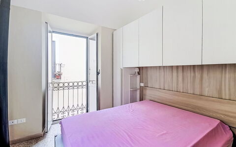 La Terrazza di Caramanico: Suelo, Piso, Diseño De Interiores, Mueble, Madera, Habitación, Habitación, Cama, Casa, Departamento