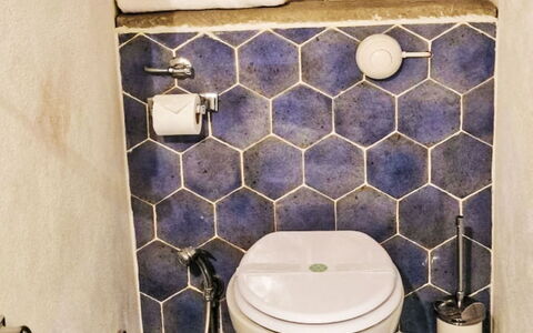 Il Pozzo dei Desideri: Arreglo De Tubería, Loseta, Asiento Del Baño, Baño, Plomería, Cerámico, Baño, Mosaico, Grifo