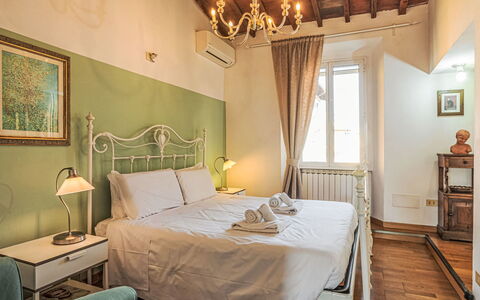 Bellavista: Pared, Diseño De Interiores, Suelo, Piso, Mueble, Habitación, Encendiendo, Techo, Casa, Cama