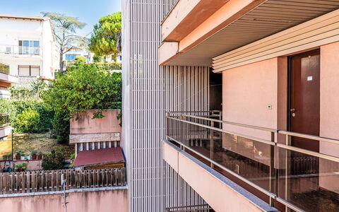 Il Nido: Barrio Residencial, Departamento, Arquitectura, Balcón, Diseño Urbano, Material Compuesto, Condominio, La Luz Del Día
