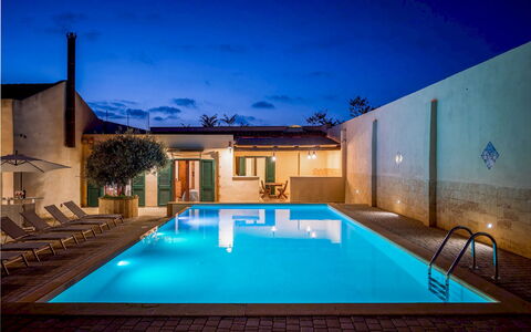 Casale Domè 14+2: Piscina, Azul, Recurso, Material Compuesto, Eco Hotel, Thermae, Hotel, Fuente De Agua, Mueble Para Exteriores, Planta De Casa