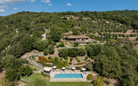 Antiche Pietre 10: Árbol, Vegetación, Paisaje, Arbusto, Planta De La Comunidad, Área Rural, Inmuebles, Bosque, Selva