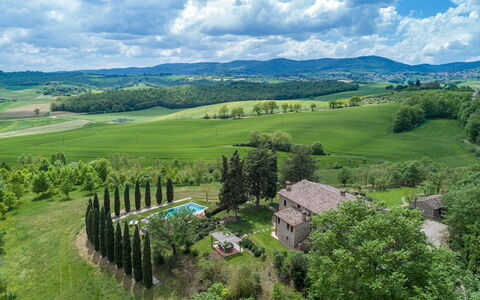 Podere Fabbrica 12: Paisaje, Casa, El Terreno Del Lote, Llanura, Inmuebles, Área Rural, Casa, Plantación, Casa De Campo, Paisajismo