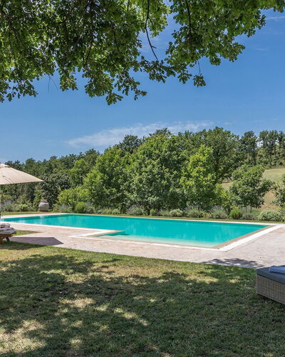Casale Piattini 10: Jardín, Prado, Paisajismo, Piscina, Césped, Inmuebles, Plantación, Parque, Mueble Para Exteriores, Casa De Campo
