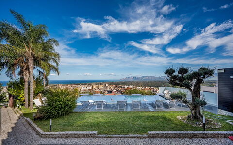 Villa Relax 12+2: Cielo, Paisaje, Diseño Urbano, Recurso, Eco Hotel, Paisajismo, Ciudad De Vacaciones, Balneario, Hotel