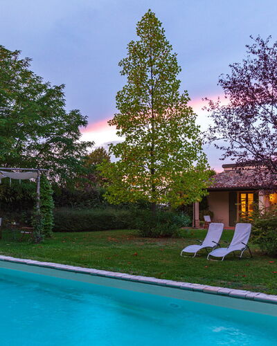 La Tana del Ghiro 18: Piscina, Recurso, Inmuebles, Casa De Campo, Jardín, Patio Interior, Hacienda, Césped, Eco Hotel, Sombra