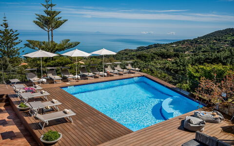 Villa Provenza 12+4: Piscina, Recurso, Mueble Para Exteriores, Eco Hotel, Mar, Sunlounger, Paraguas, Oceano, Hotel, Ocio