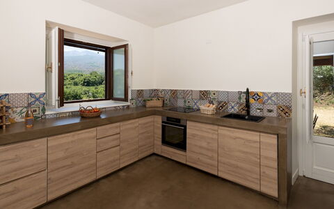 Villa Terre Normanne 10: Cocina, Diseño De Interiores, Piso, Madera, Mostrador, Suelo, Casa, Mueble, Gabinetes, Habitación